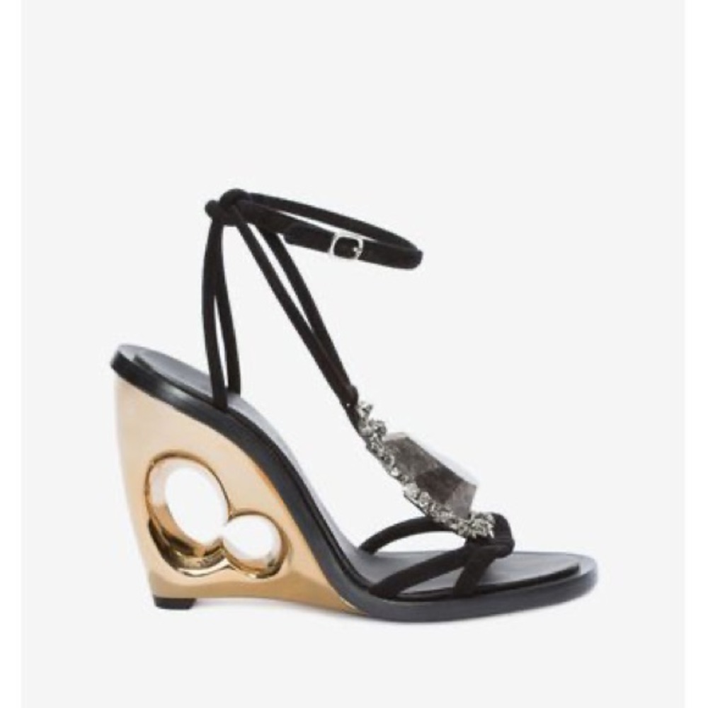 Alexander McQueen
Women's Black Sculpted Wedge Stone Sandal size 37